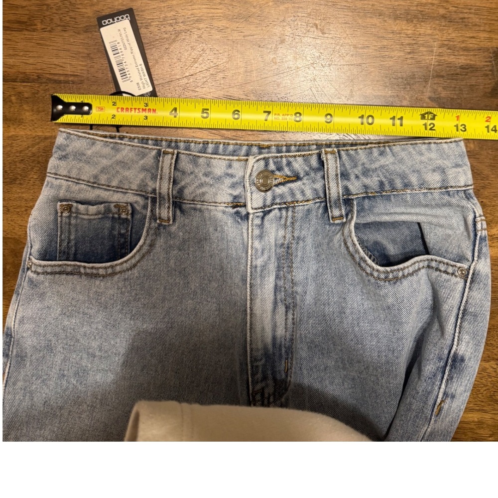 Boohoo High Waisted Extreme Ripped Wide‎ Leg Jeans Light Wash Distressed Denim - Picture 5 of 6